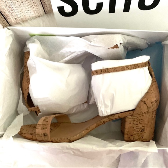 NWT Schutz chimes block heel sandal 9 - Picture 4 of 8